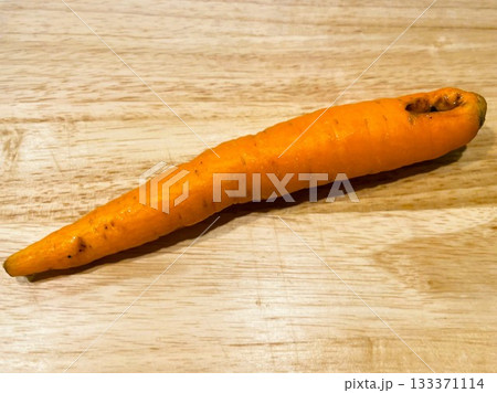 訳あり人参13 訳あり人参13 133371114