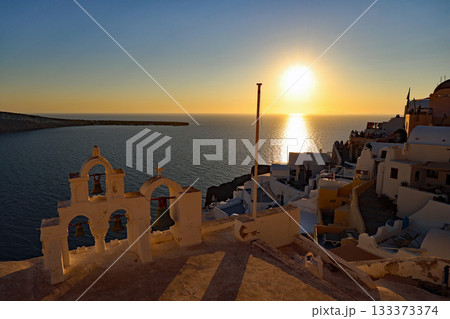 ヨーロッパの美しい夕景, イア, サントリーニ島, ギリシャ 133373374