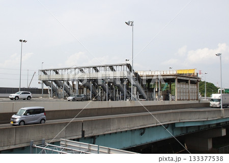 湾岸道路：市川本線料金所（千葉県市川市） 133377538
