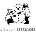 雪だるま_二人_白黒 133381062