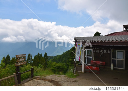 夏の石鎚登山ロープウェイ 愛媛 夏の石鎚登山ロープウェイ 愛媛 133381844