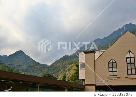 秋の御在所ロープウェイ湯の山温泉駅 三重 秋の御在所ロープウェイ湯の山温泉駅 三重 133382075
