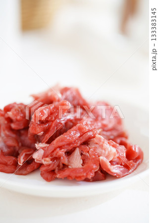肉 肉 133383145