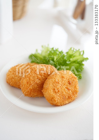 コロッケ 133383170