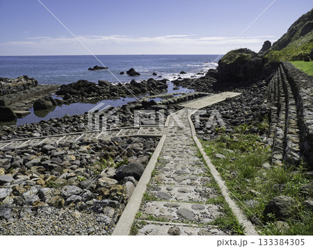 水無海浜温泉、潮騒に包まれて 133384305