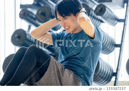腹筋 男性 腹筋 男性 133387237
