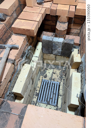 Construction of a heating furnace  133390060