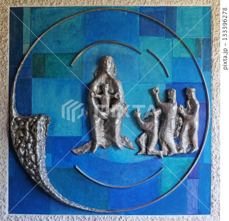 Adoration of the Magi relief by Maria Munz-Natterer in the Erscheinung des Herrn church in Munchen Blumenau, Germany Adoration of the Magi relief by Maria Munz-Natterer in the Erscheinung des Herrn church in Munchen Blumenau, Germany 133396278