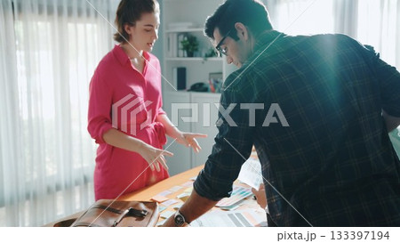 Skilled caucasian business woman present theme color to investor. Symposium. Skilled caucasian business woman present theme color to investor. Symposium. 133397194