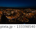 トルコ•世界遺産カッパドキア、ギョメレ市街の夜景 133398540