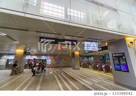台湾　桃園市　桃園駅　台湾桃園国際空港 133399542