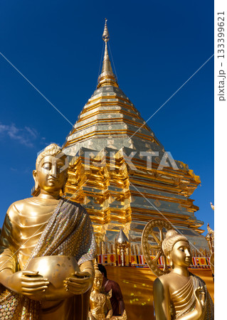 タイのチェンマイのドイステープ寺院 タイのチェンマイのドイステープ寺院 133399621