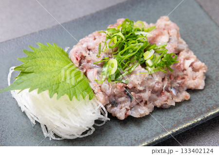 美味しいムロアジ刺し身 133402124