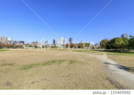 名古屋市、秋の米野公園 名古屋市、秋の米野公園 133405092