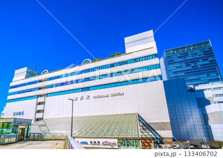 日本の横浜都市景観 横浜駅東口(中央)やJR横浜タワー(右上奥)などを望む=11月22日 日本の横浜都市景観 横浜駅東口(中央)やJR横浜タワー(右上奥)などを望む=11月22日 133406702