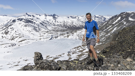 Beautiful snowy landscape at Leirvassbu in Leirdalen showcasing the stunning scenery of Jotunheimen National Park Beautiful snowy landscape at Leirvassbu in Leirdalen showcasing the stunning scenery of Jotunheimen National Park 133408209