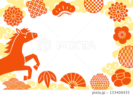 跳ねる馬と赤い和風の飾りと金雲のフレーム 133408435