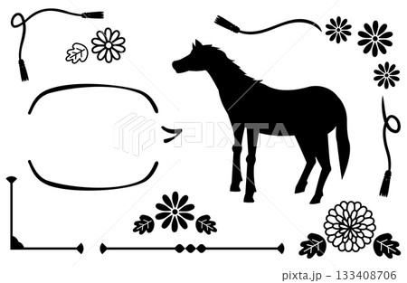 横向きの馬のシルエットとデザイン素材セット 133408706