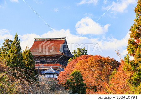 紅葉見頃な世界遺産吉野山 紅葉見頃な世界遺産吉野山 133410791