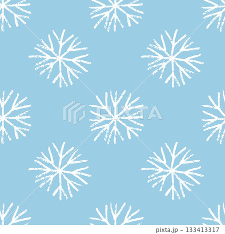 Seamless pattern of a white snowflakes on a blue background. 133413317