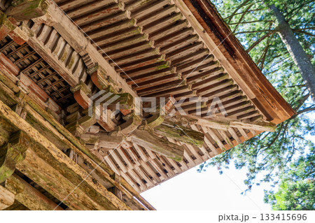 秋の両界山横蔵寺境内の景色 133415696