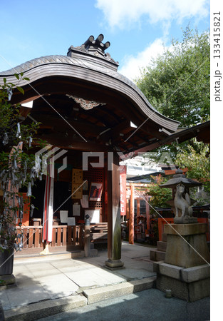 御辰稲荷神社 本殿 京都市左京区聖護院円頓美町 御辰稲荷神社 本殿 京都市左京区聖護院円頓美町 133415821