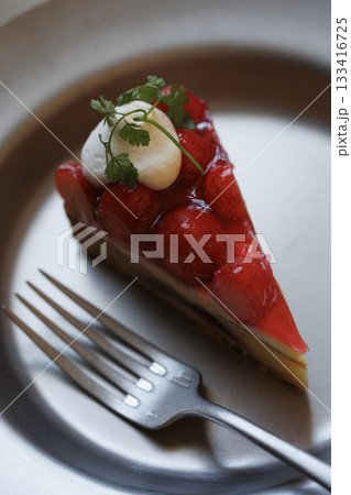 イチゴのタルト 133416725