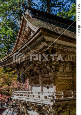 秋の両界山横蔵寺境内の景色 133418159
