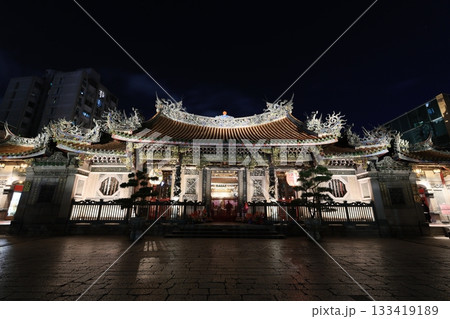 龍山寺 133419189