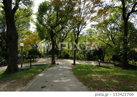 天王寺公園の茶臼山 133422700