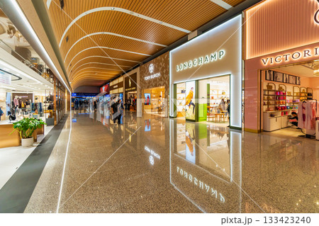 台湾　桃園市　台湾桃園国際空港　ショッピング 133423240