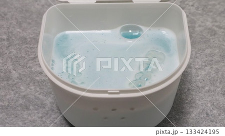 マウスピースの洗浄 133424195