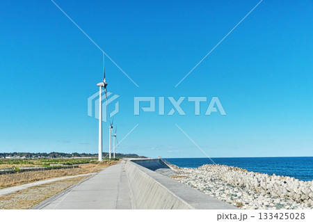 南相馬市の風力発電所（秋、十一月） 133425028