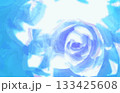 バラ花をモチーフにした涼しげで明るい清潔感のある青紫色の抽象的イラスト調レタッチ＆色彩加工イメージ。 133425608