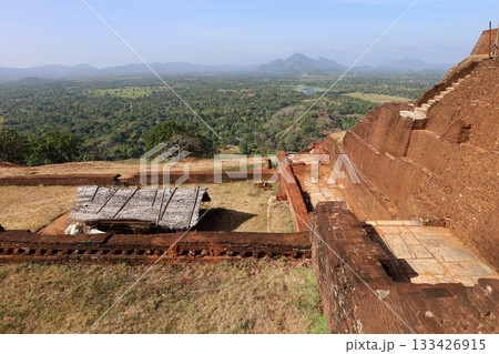 シギリヤロック、天空の宮殿から見る景色【スリランカ】 シギリヤロック、天空の宮殿から見る景色【スリランカ】 133426915