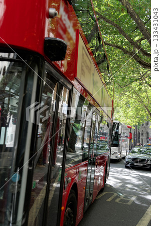 ロンドン 二階建てバス 133431043