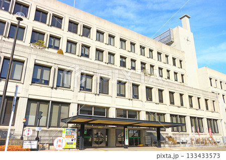 三重県桑名市、桑名市役所の風景 三重県桑名市、桑名市役所の風景 133433573