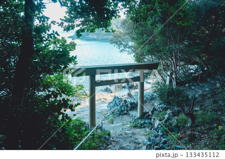 伊射波神社の奇跡の窓 伊射波神社の奇跡の窓 133435112