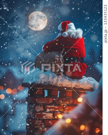 煙突でひと休みするサンタクロース — Santa on the Snowy Chimney — 133435123