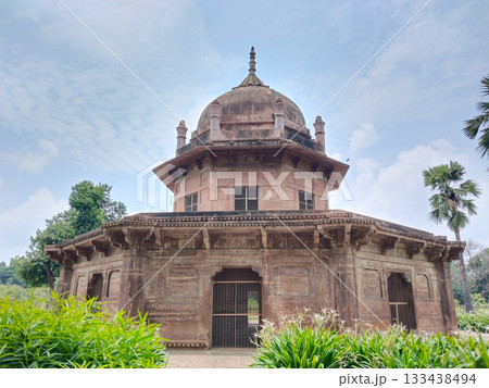 Historic Tamolan Bibi Tomb at Khusro Bagh, Prayagraj, unmarked Mughal era monument, octagonal architecture with slender minarets, mystery heritage landmark, tranquil Mughal garden, Uttar Pradesh Historic Tamolan Bibi Tomb at Khusro Bagh, Prayagraj, unmarked Mughal era monument, octagonal architecture with slender minarets, mystery heritage landmark, tranquil Mughal garden, Uttar Pradesh 133438494