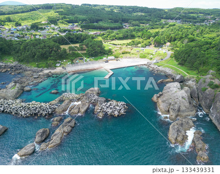 空撮「青森県」種差海岸空撮　夏 133439331