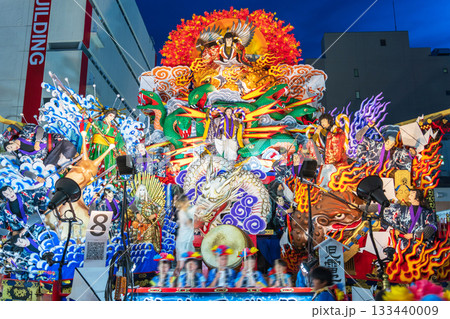 「青森県」八戸三社大祭・夏夜間展示運行　八戸市 133440009