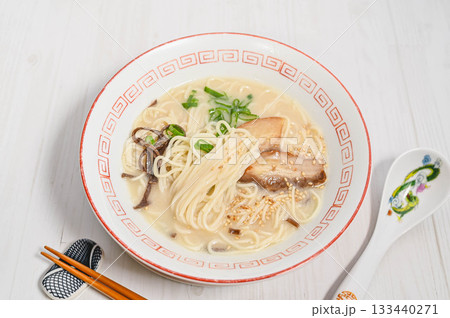 博多豚骨ラーメン 133440271