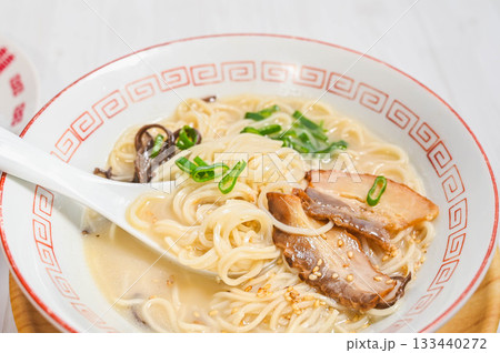 博多豚骨ラーメン 133440272