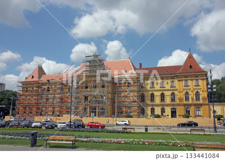 Museum of Arts and Crafts in scaffolding, Zagreb 133441084