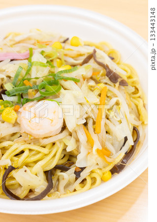 美味しいコンビニ弁当のチャンポン麺 美味しいコンビニ弁当のチャンポン麺 133443148