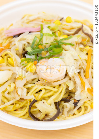 美味しいコンビニ弁当のチャンポン麺 133443150