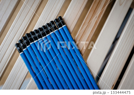 たくさんの鉛筆 たくさんの鉛筆 133444475