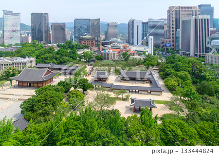 ソウルの美しい街並み風景 133444824