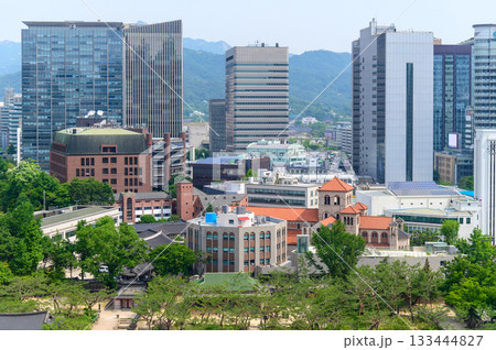 ソウルの美しい街並み風景 133444827